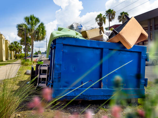 Best Commercial Cleanout Services  in St Matthews, KY